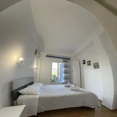 Sea Breeze 팔레오카스트리차